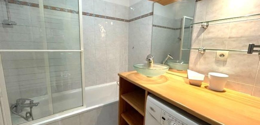 Réf : icsGST1166-001, 3 pièce(s), VILLEURBANNE