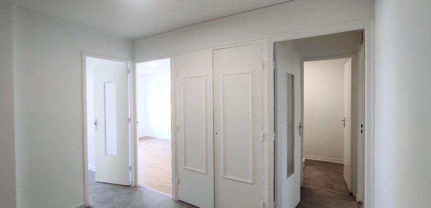 Réf : GES00010212-374, 4 pièce(s), VILLEURBANNE