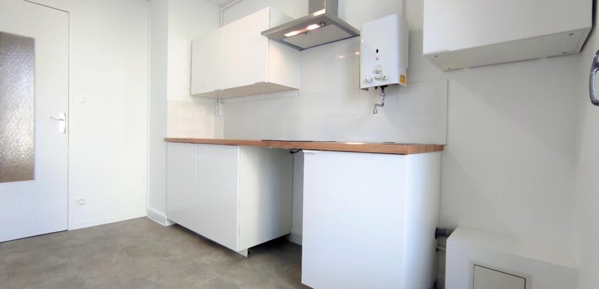 Réf : GES00010212-374, 4 pièce(s), VILLEURBANNE