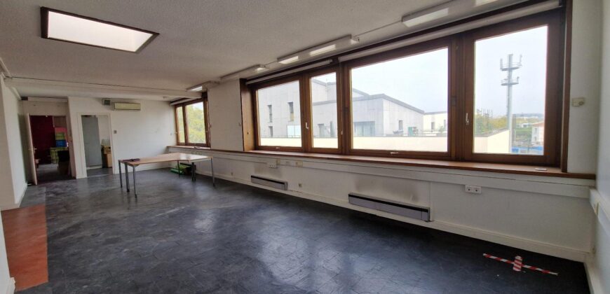 Réf : icsRME1159-003,  pièce(s), LYON