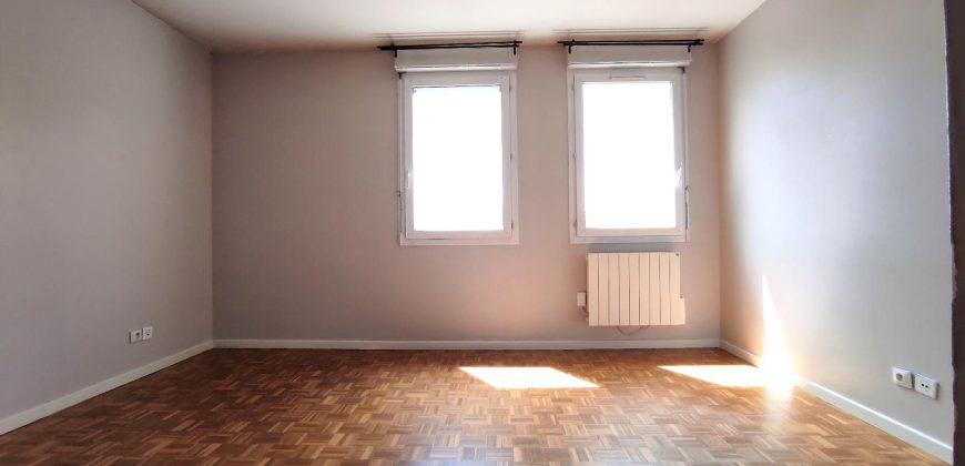 Réf : GES90747071-371, 5 pièce(s), VILLEURBANNE