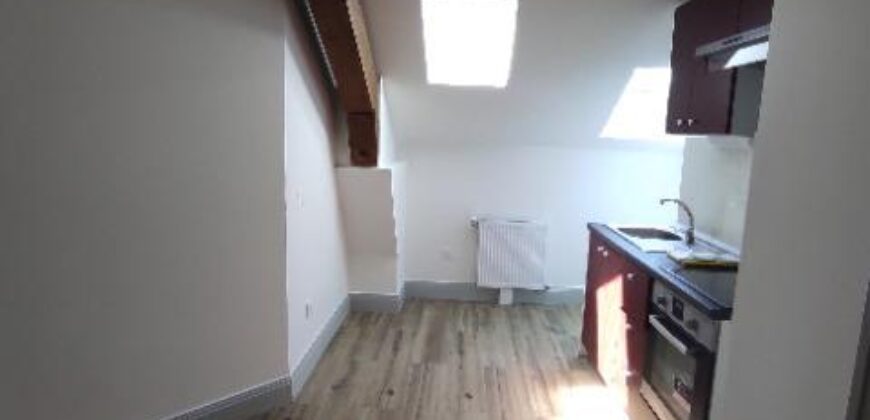 Réf : GES02570017-369, 1 pièce(s), BOURG EN BRESSE