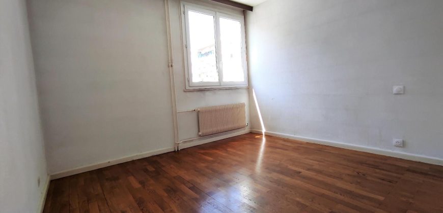 Réf : GES41960009-787, 3 pièce(s), LYON