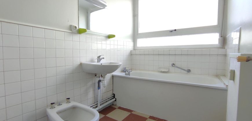 Réf : GES37490001-370, 3 pièce(s), RIVE DE GIER