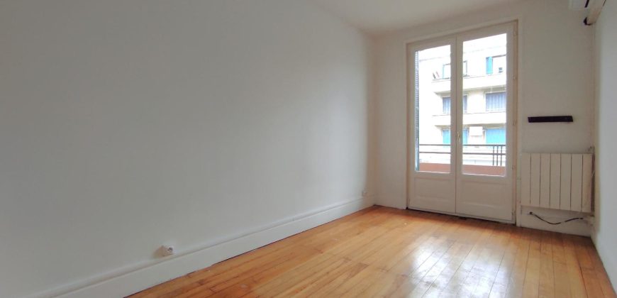 Réf : GES00450003-492, 4 pièce(s), GIVORS