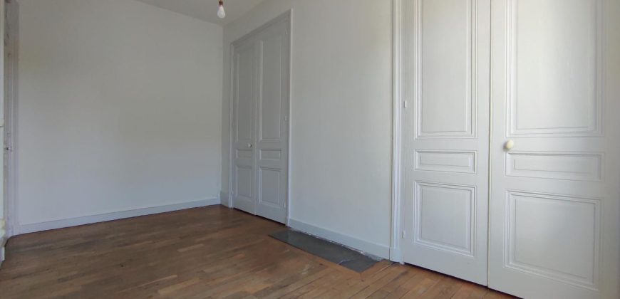 Réf : GES50770013-787, 3 pièce(s), LYON