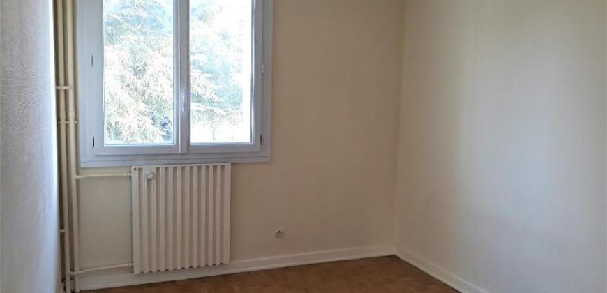 Réf : GES01280019-787, 3 pièce(s), LYON