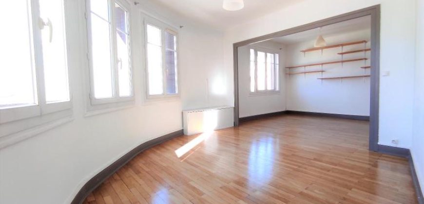 Réf : GES38430010-787, 3 pièce(s), LYON