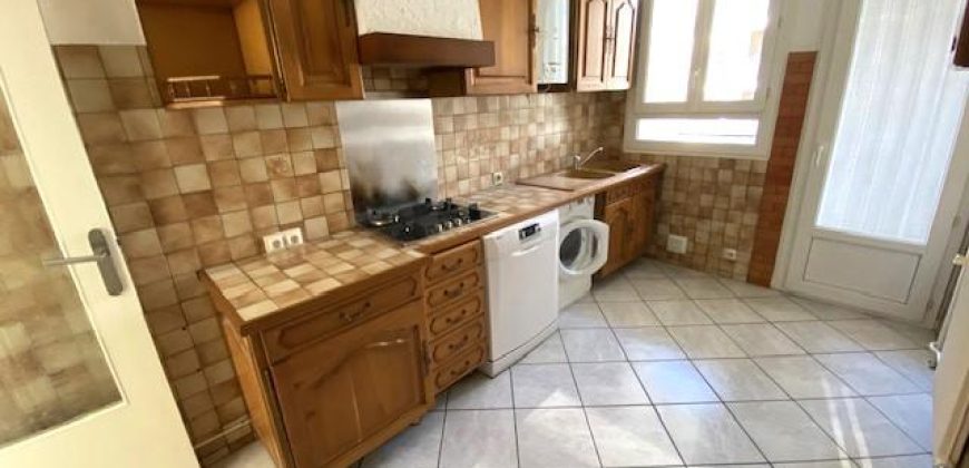 Réf : GES02410062-787, 3 pièce(s), VILLEURBANNE