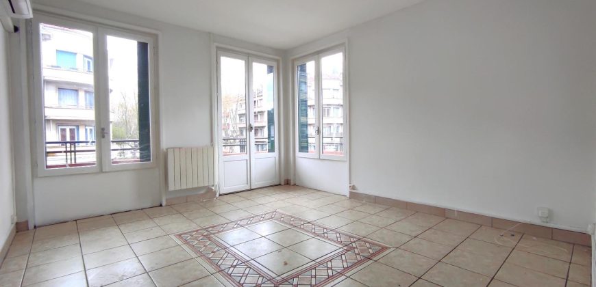 Réf : GES00450003-492, 4 pièce(s), GIVORS