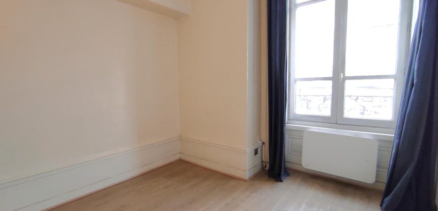 Réf : GES46470010-374, 1 pièce(s), LYON