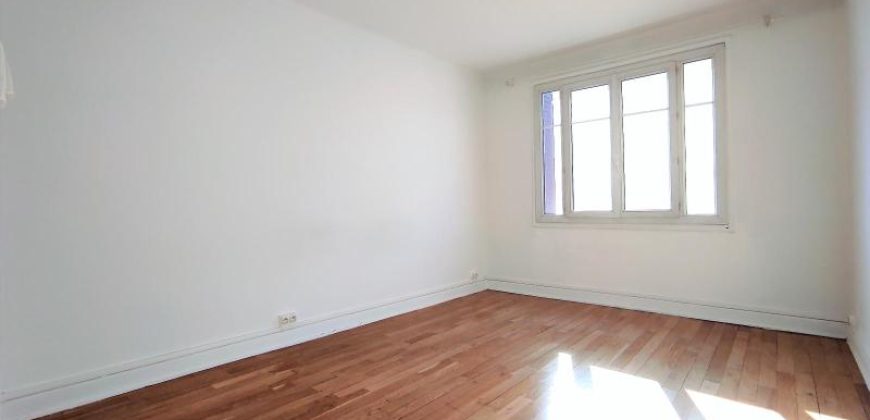 Réf : GES38430010-787, 3 pièce(s), LYON