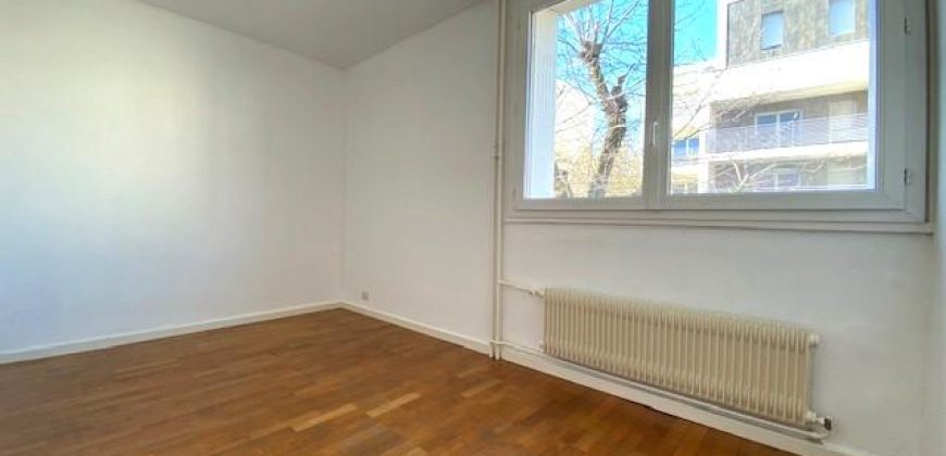 Réf : GES02410062-787, 3 pièce(s), VILLEURBANNE