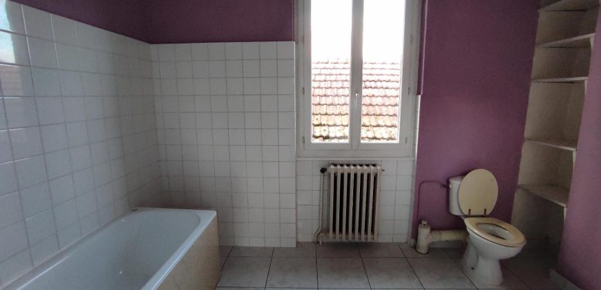 Réf : icsMVL1248-002, 3 pièce(s), VILLEURBANNE