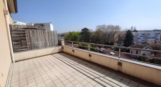 Réf : icsMVL1213-002, 3 pièce(s), VILLEURBANNE