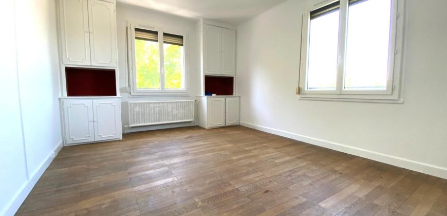 Réf : GES13670096-371, 2 pièce(s), LYON