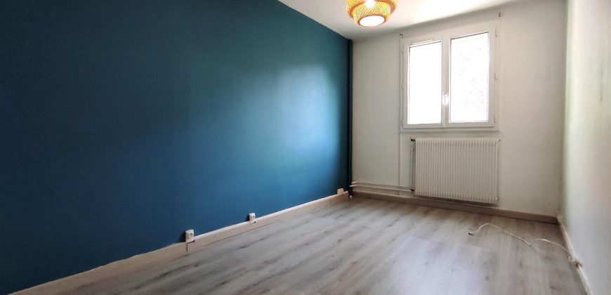 Réf : GES01130018-371, 3 pièce(s), VILLEURBANNE