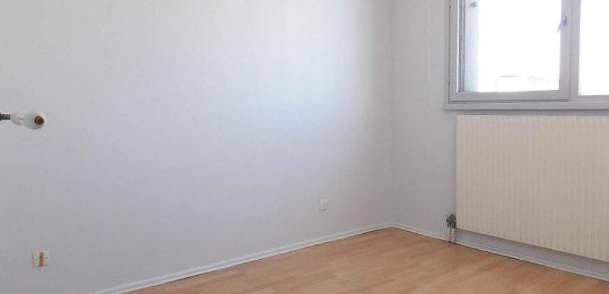 Réf : GES01030525-374, 3 pièce(s), VILLEURBANNE