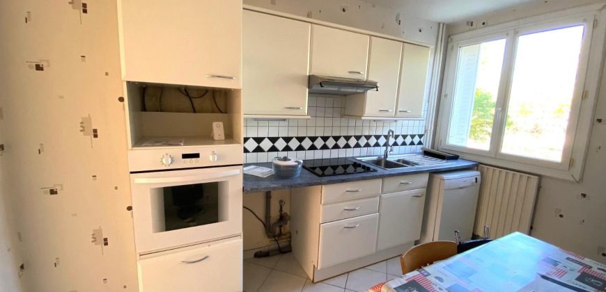 Réf : GES01280019-787, 3 pièce(s), LYON