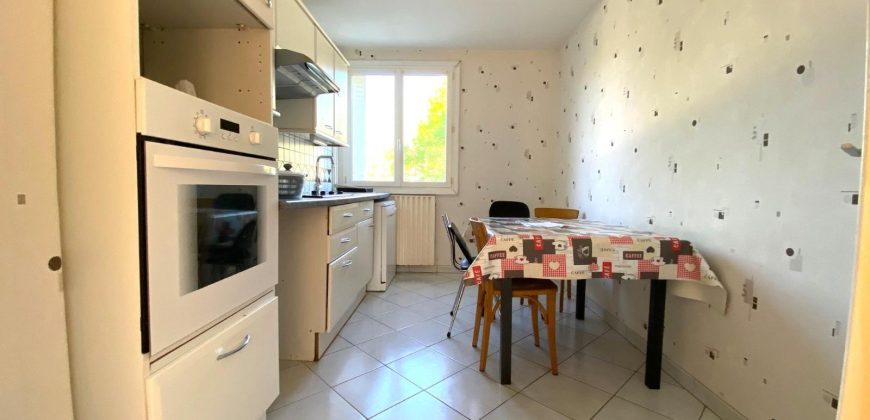 Réf : GES01280019-787, 3 pièce(s), LYON