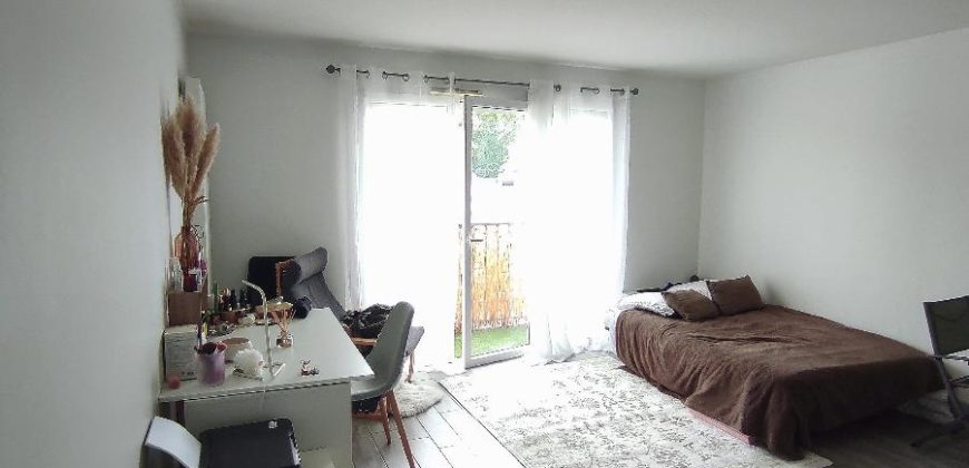 Réf : icsMFZ158-005, 1 pièce(s), BOURG EN BRESSE