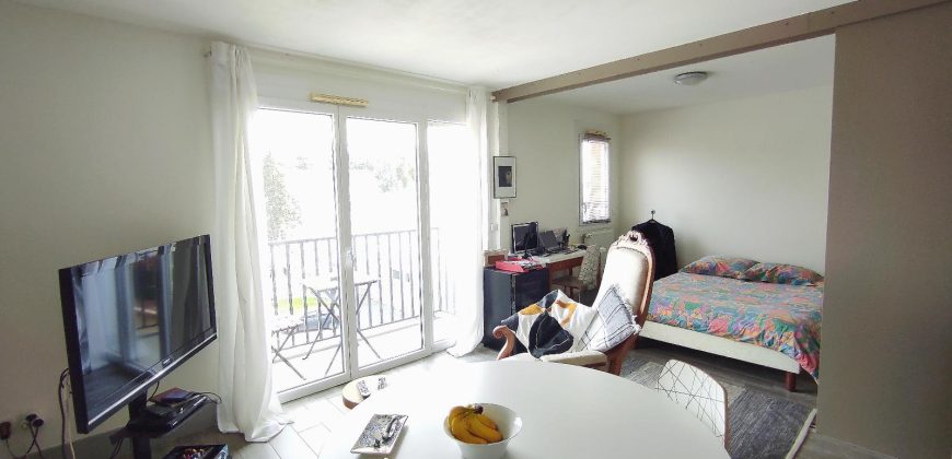 Réf : icsMFZ159-005, 2 pièce(s), BOURG EN BRESSE