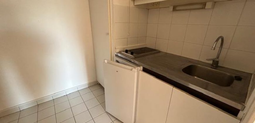 Réf : icsGST1269-001, 1 pièce(s), LYON