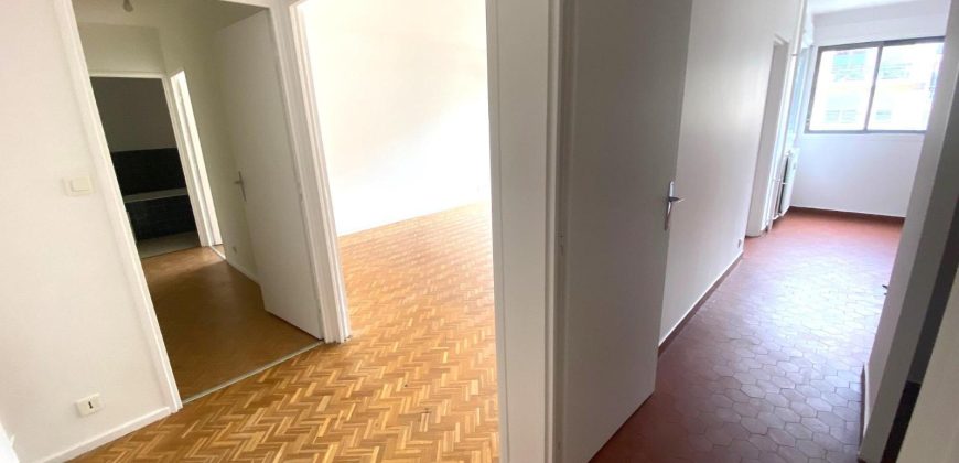 Réf : GES46390026-372, 2 pièce(s), LYON