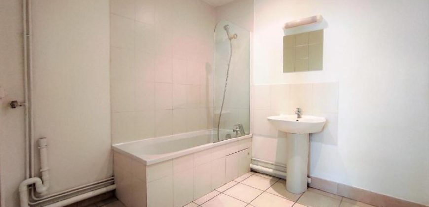 Réf : GES83210094-372, 1 pièce(s), VILLEURBANNE
