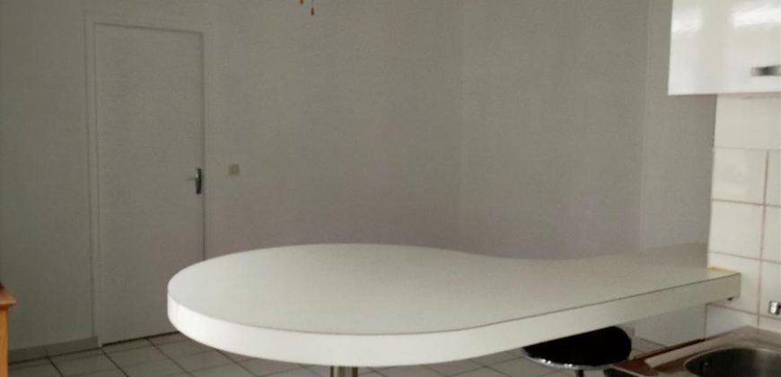 Réf : TAPP84408, 2 pièce(s), VILLEURBANNE