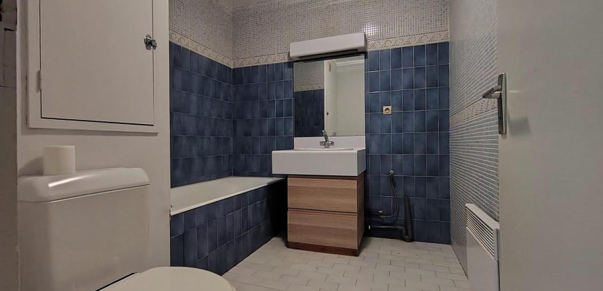 Réf : GES03190033-374, 1 pièce(s), LYON