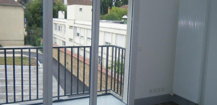 Réf : GES62570008-369, 2 pièce(s), BOURG EN BRESSE