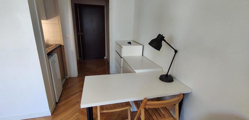 Réf : GES03190033-374, 1 pièce(s), LYON