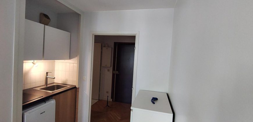 Réf : GES03190033-374, 1 pièce(s), LYON