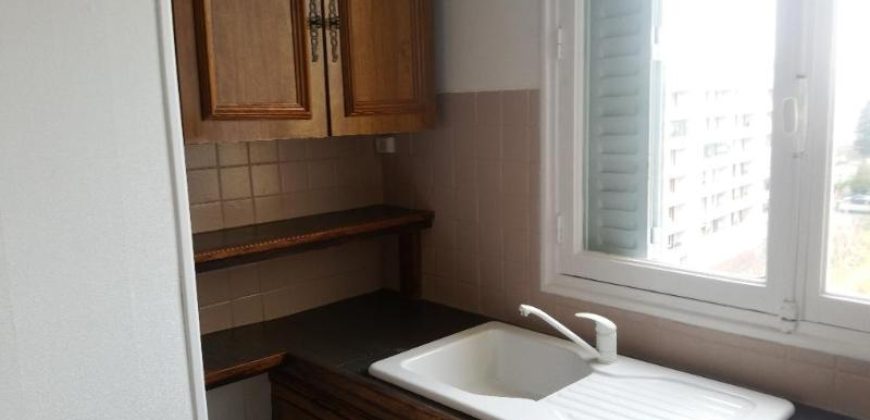 Réf : GES80844012-375, 3 pièce(s), CALUIRE ET CUIRE