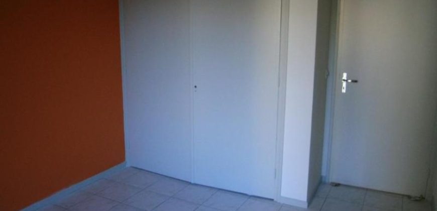 Réf : GES38360319-374, 3 pièce(s), VILLEURBANNE