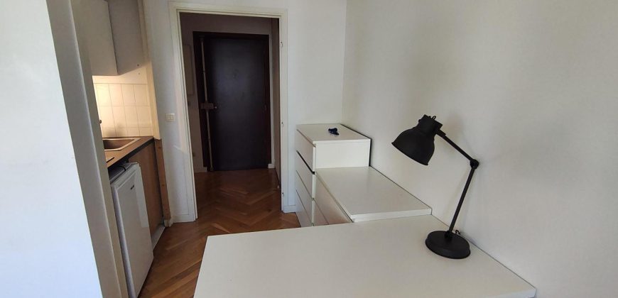 Réf : GES03190033-374, 1 pièce(s), LYON
