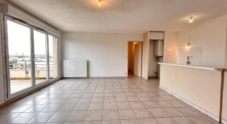Réf : icsMVL1213-002, 3 pièce(s), VILLEURBANNE