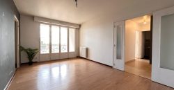 Réf : icsMVL1218-002, 2 pièce(s), DECINES CHARPIEU – LE MOLARD