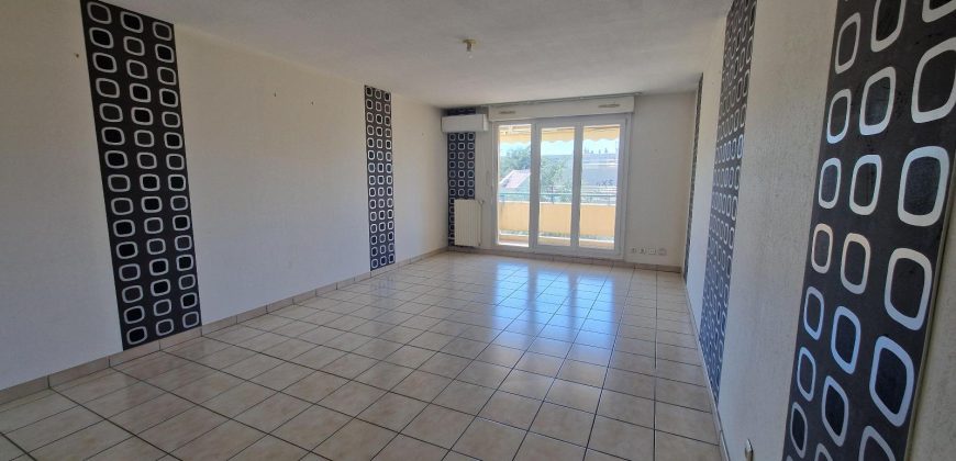 Réf : icsRME1284-003, 4 pièce(s), DECINES CHARPIEU
