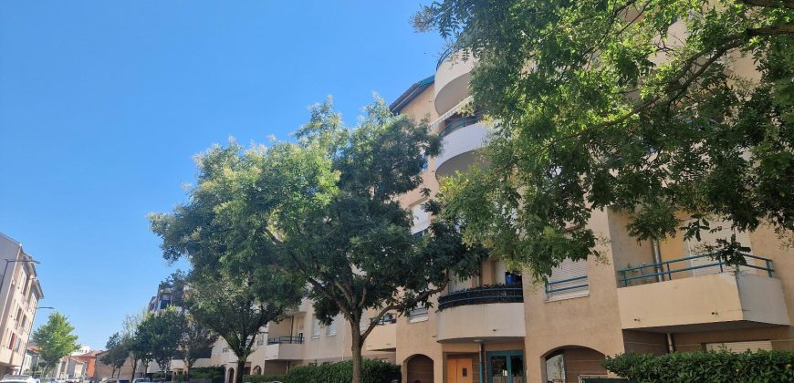 Réf : icsRME1284-003, 4 pièce(s), DECINES CHARPIEU