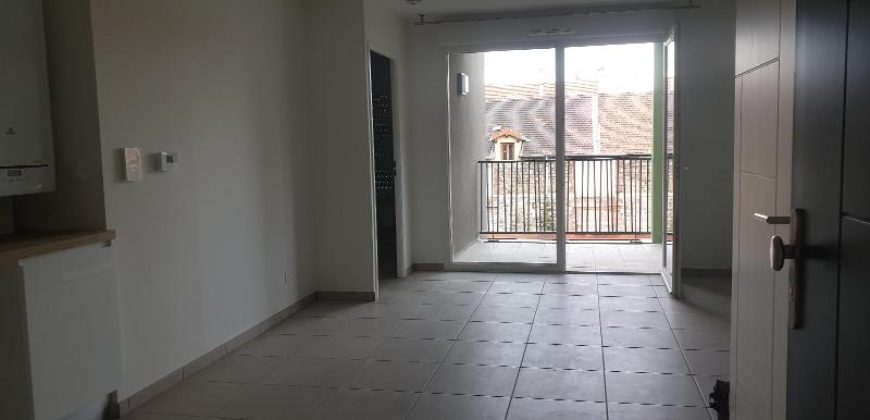 Réf : GES03270088-492, 3 pièce(s), SAINT ETIENNE