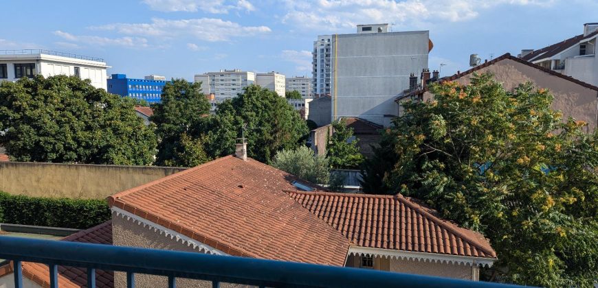 Réf : GES00420045-787, 3 pièce(s), VILLEURBANNE