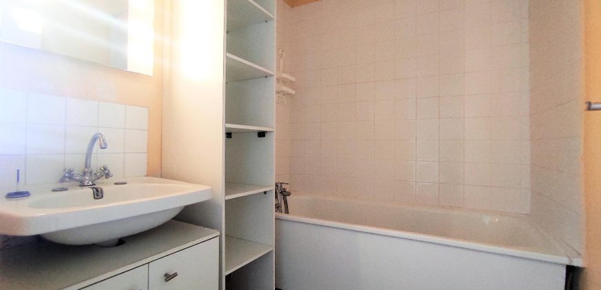 Réf : GES72158423-372, 2 pièce(s), VILLEURBANNE