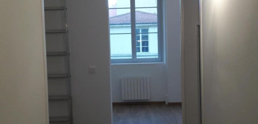 Réf : GES50950004-787, 3 pièce(s), LYON
