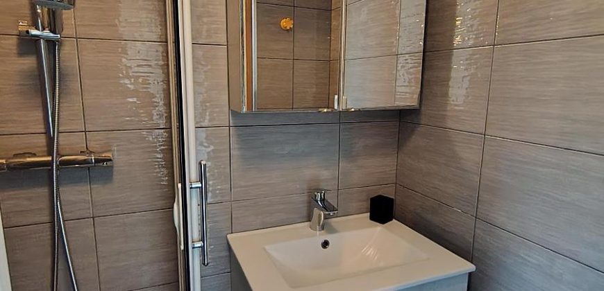 Réf : GES45840011-374, 1 pièce(s), VILLEURBANNE