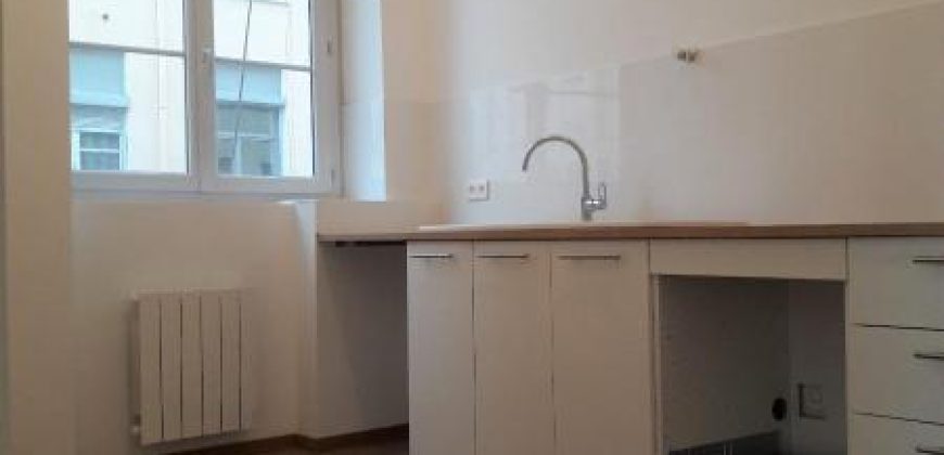 Réf : GES50950004-787, 3 pièce(s), LYON