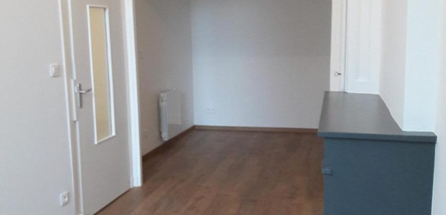 Réf : GES50950004-787, 3 pièce(s), LYON