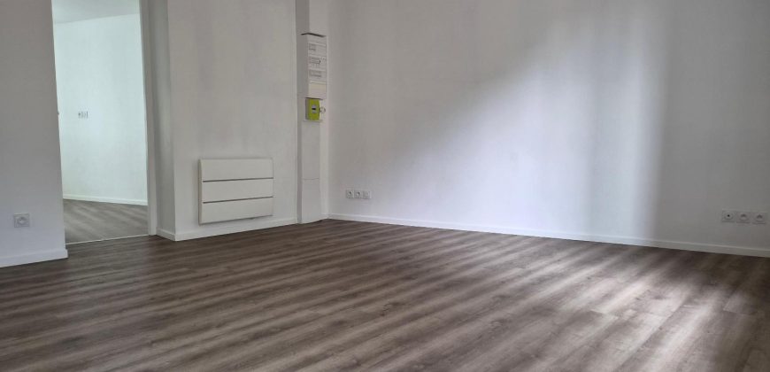 Réf : GES03280001-377, 3 pièce(s), SAINT ETIENNE