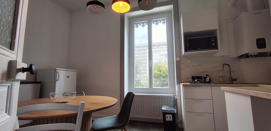 Réf : GES45840011-374, 1 pièce(s), VILLEURBANNE